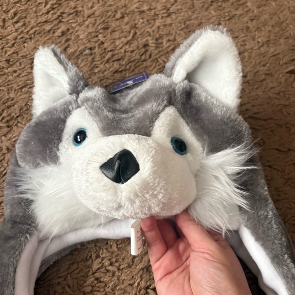 Alaska Kids Plush Husky Dog Hat Wolf NEW Gray Long Ear Scarf - Picture 2 of 7